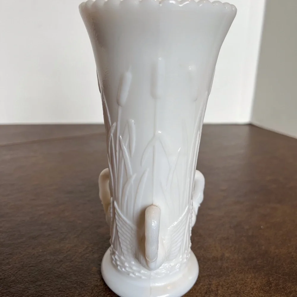 Vintage Westmoreland Vase White Milk Glass with Swans and Cattails